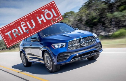 Triệu hồi loạt xe Mercedes do nguy cơ rơi viền cửa sổ